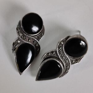 Victorian style Dangling Teardrop Earrings sterling silver, onyx and marcasite